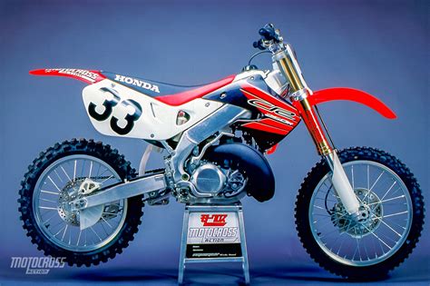 INSIDE SECRETS OF THE 1999 HONDA CR250